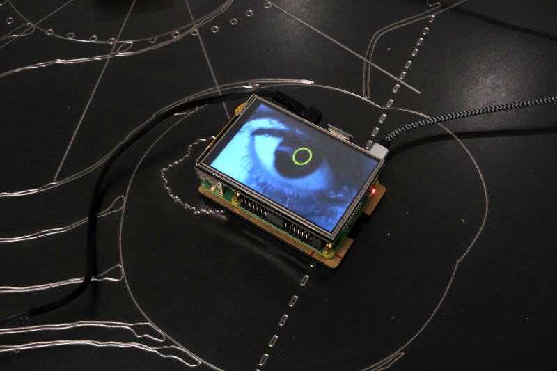 01_eye-tracker.jpg