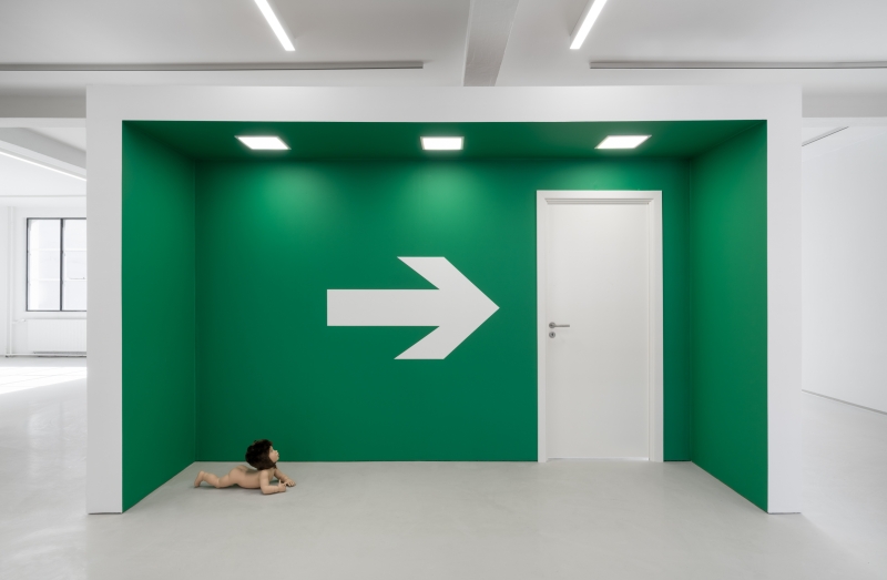 women-upstairs_bruno-zhu_overgaden_2_photo-by-david-stjernholm.jpg