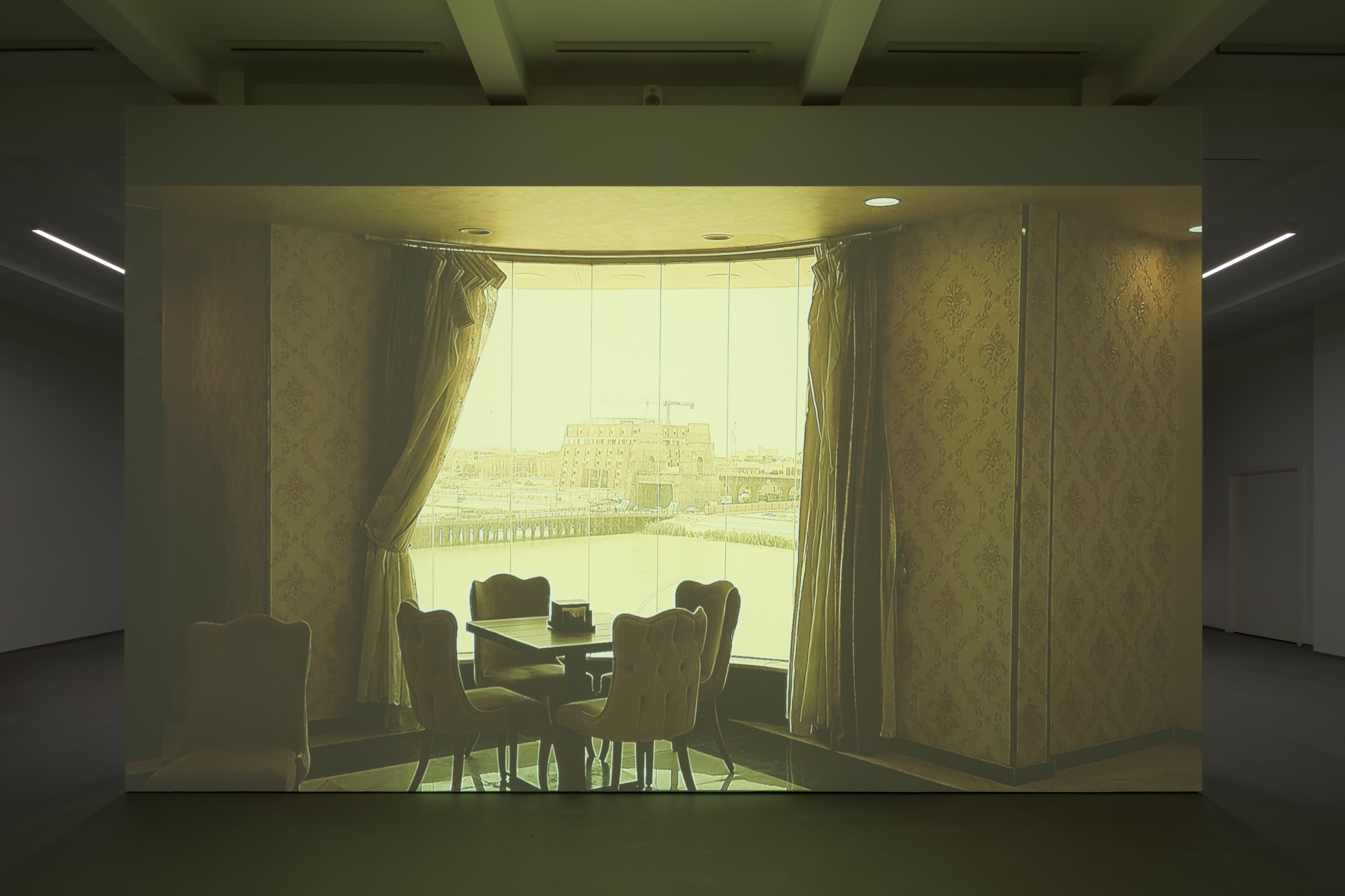 23_fahrenheit_kamil-dossar_overgaden_011_photo-by-david-stjernholm.jpg