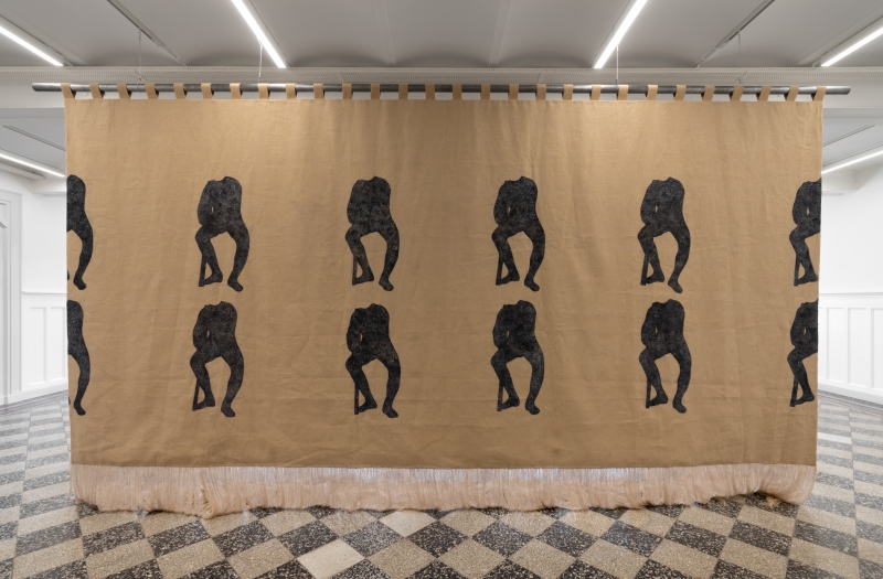 6_horse-droppings-are-not-figs_victor-bengtsson_overgaden_014_photo-by-david-stjernholm.jpg